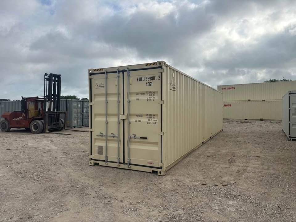 40ft One Trip High Cube Shipping Container – Double Doors, Lockbox, & Easy-Open Handles! - Image 6