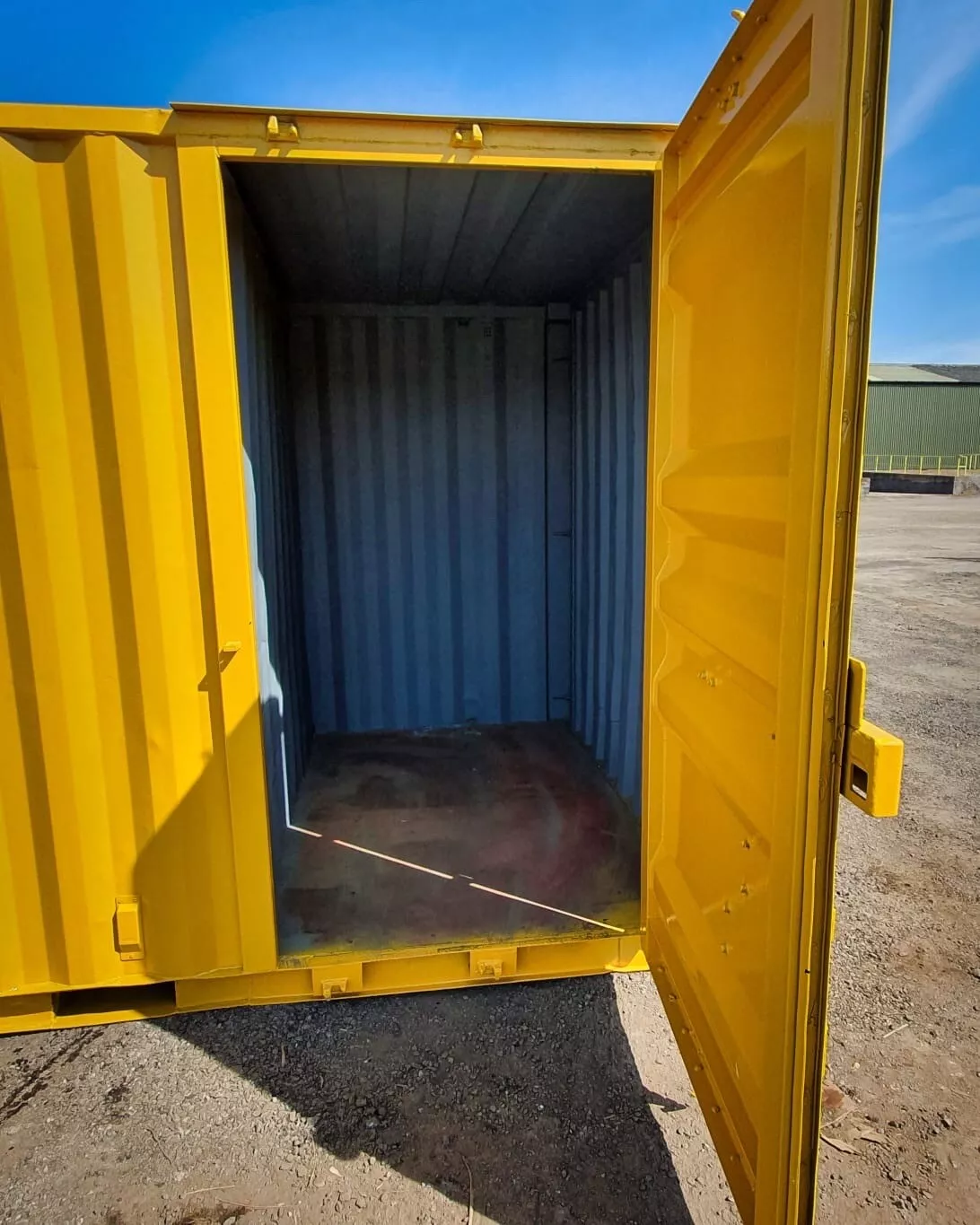 20×8 Container With Side Door to store room With Secure anti vandal Lock Boxes - Image 5