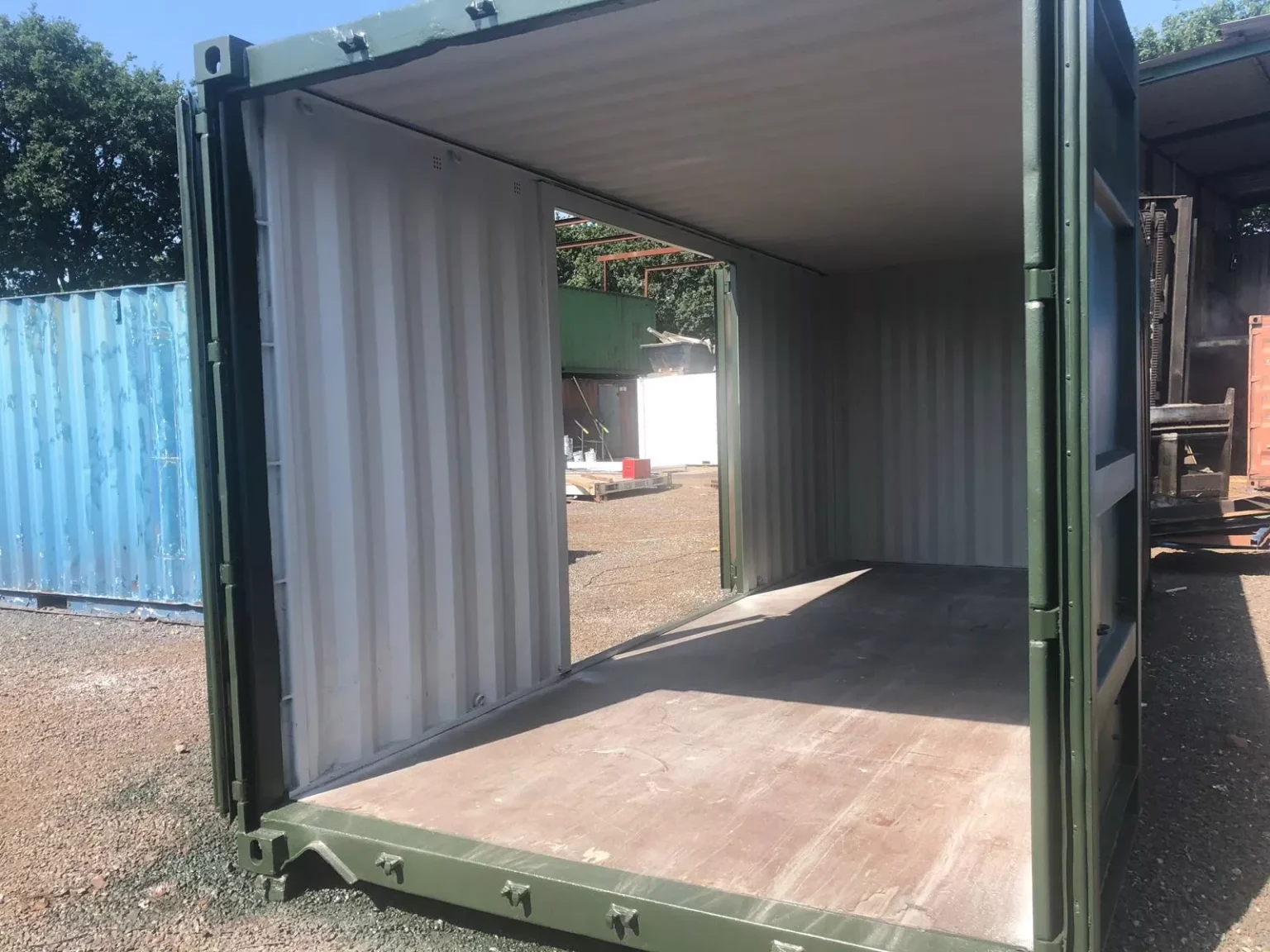 20×8 Container With 8f Side Doors With Extra Door Secure Lock Boxes - Image 2