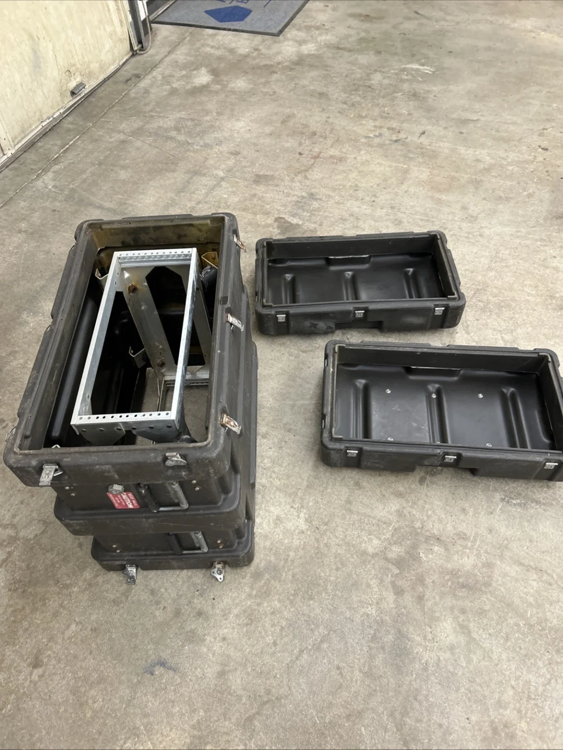 Instrument Shipping Container - Image 6